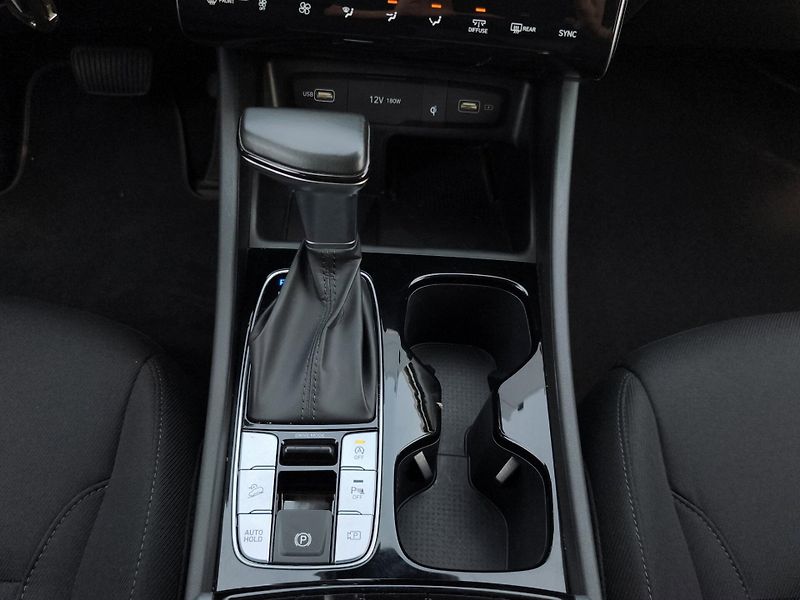 Hyundai Tucson (2022) SMART 1.6 T-GDI MHEV 110kW, Au - fotka 22 z 28