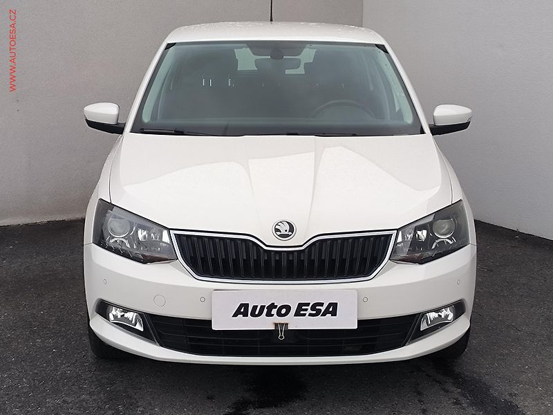 Škoda Fabia (2018) 1.0 TSi, 2.maj,ČR, Style - fotka 2 z 18