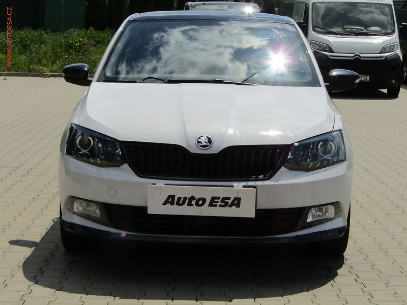 Škoda Fabia (2016) 1.2 TSi, ČR, AC, výhřev sed - fotka 2 z 21