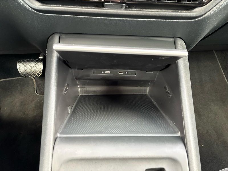 Volkswagen Tiguan 1.5 TSI 110kw DSG - fotka 16 z 30