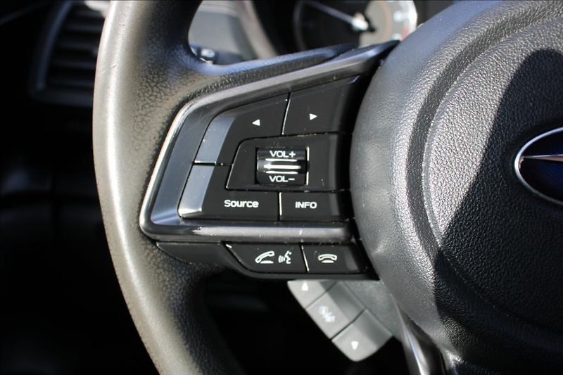Subaru XV 1,6 i  1.maj.,ČR,serviska,DPH - fotka 17 z 34