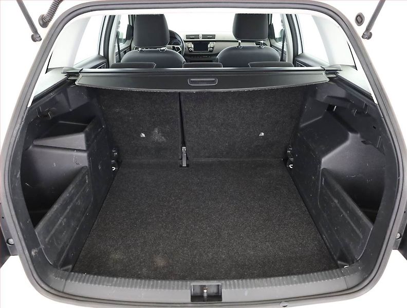 Škoda Fabia (2020) 1.0 TSI, ČR,1.maj - fotka 17 z 18