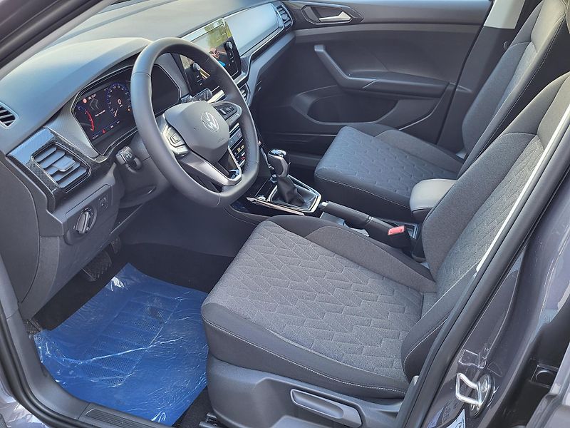 Volkswagen T-Cross (2026) Love 1.0 TSI 85KW 7DSG-nové - fotka 19 z 24