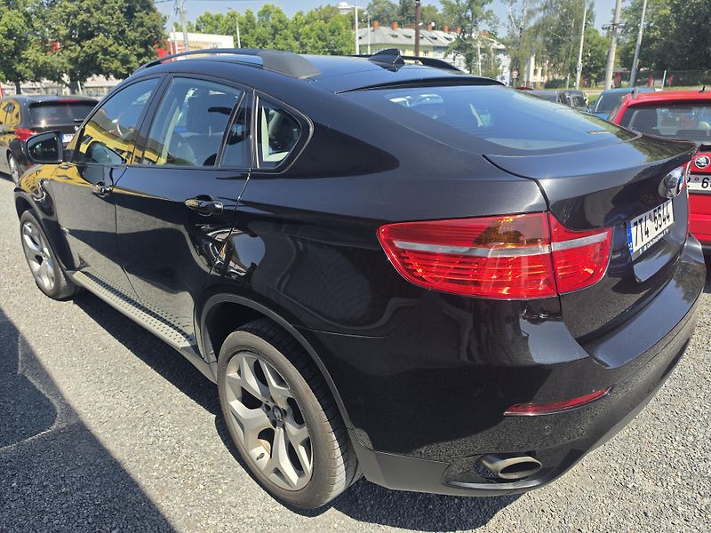BMW X6 40D X Drive  - fotka 3 z 19
