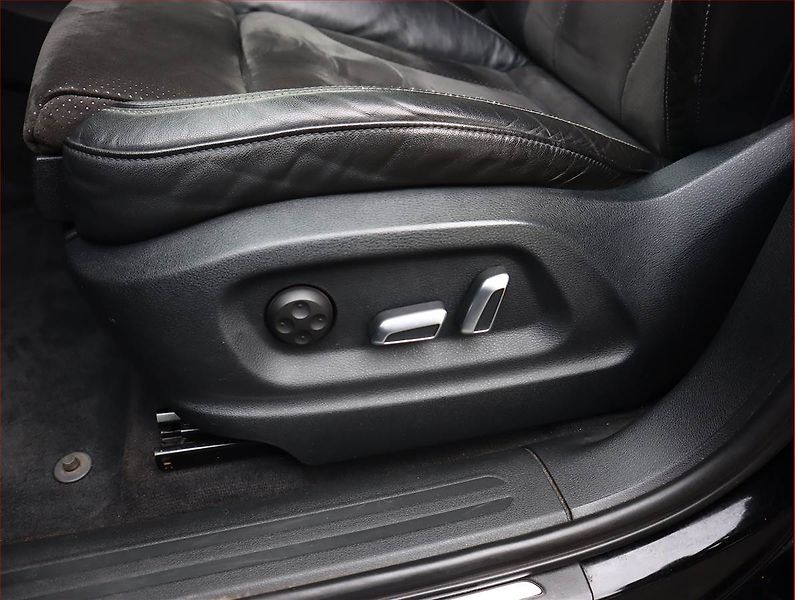 Audi Q5 (2015) S line 3.0 TDI, 4X4, Automat - fotka 21 z 23