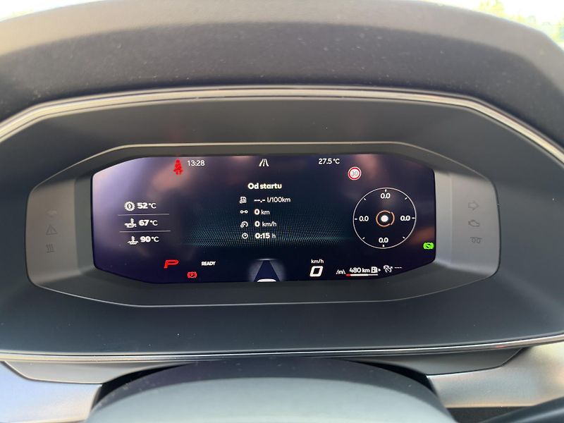 Cupra Formentor 1,5 eTSi/110kW - DSG - fotka 89 z 92