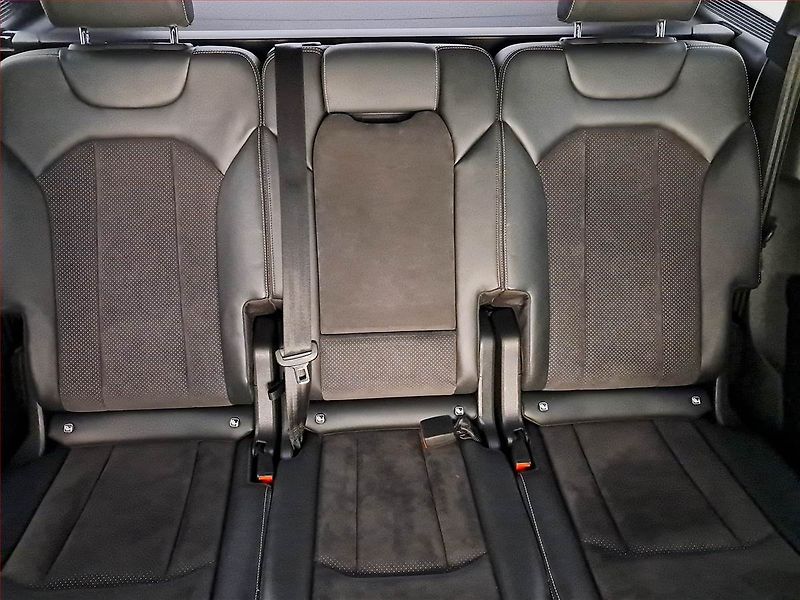 Audi Q7 (2017) S-Line 3.0 TDI - fotka 10 z 23