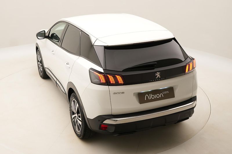 Peugeot 3008 1.5HDi 96kW ALLURE AUT CZ - fotka 17 z 38