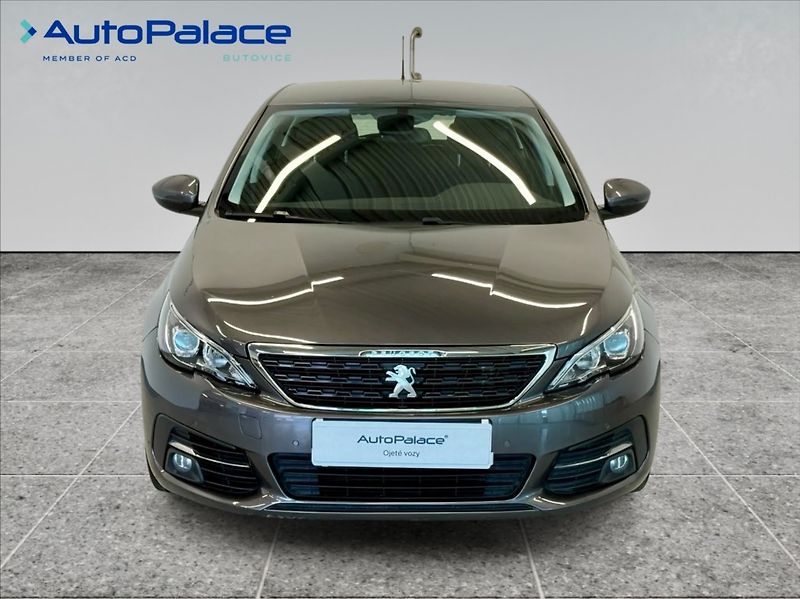 Peugeot 308 1,2 I 1.MAJITEL, SERVISNÍ KNIH - fotka 2 z 15