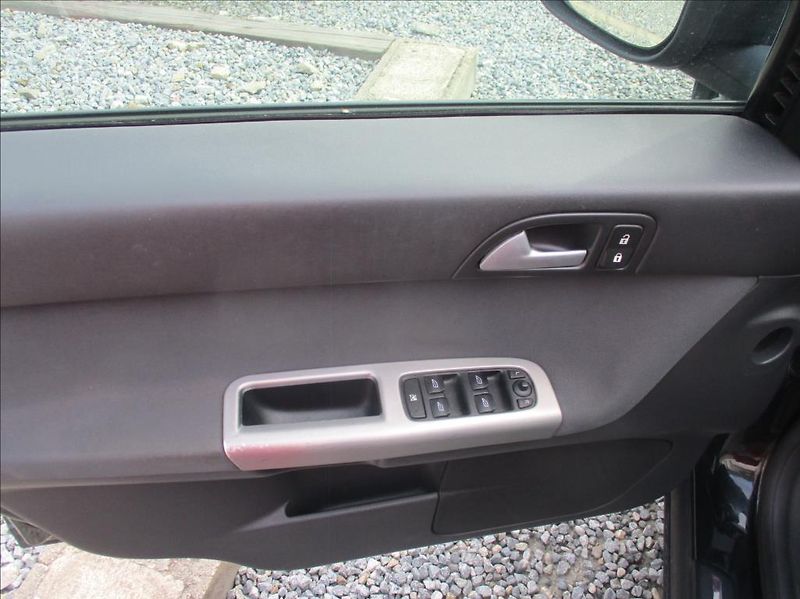 Volvo V50 2,0 D, digiklima, serviska, - fotka 13 z 34