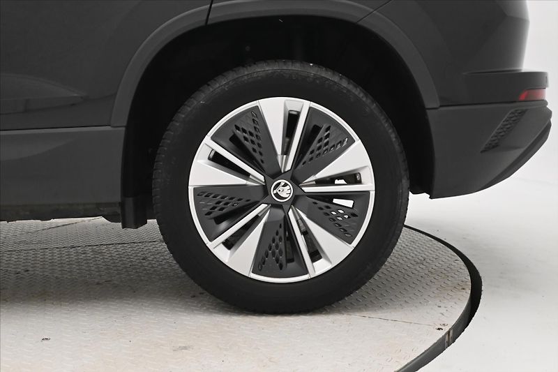 Škoda Karoq 2,0 TDI 85kW DSG NAVIGACE Záru - fotka 31 z 31
