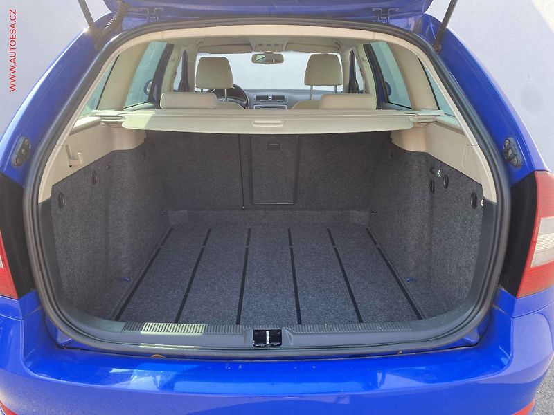 Škoda Octavia (2009) 1.4 TSi, 1.maj,ČR, AAC - fotka 7 z 15