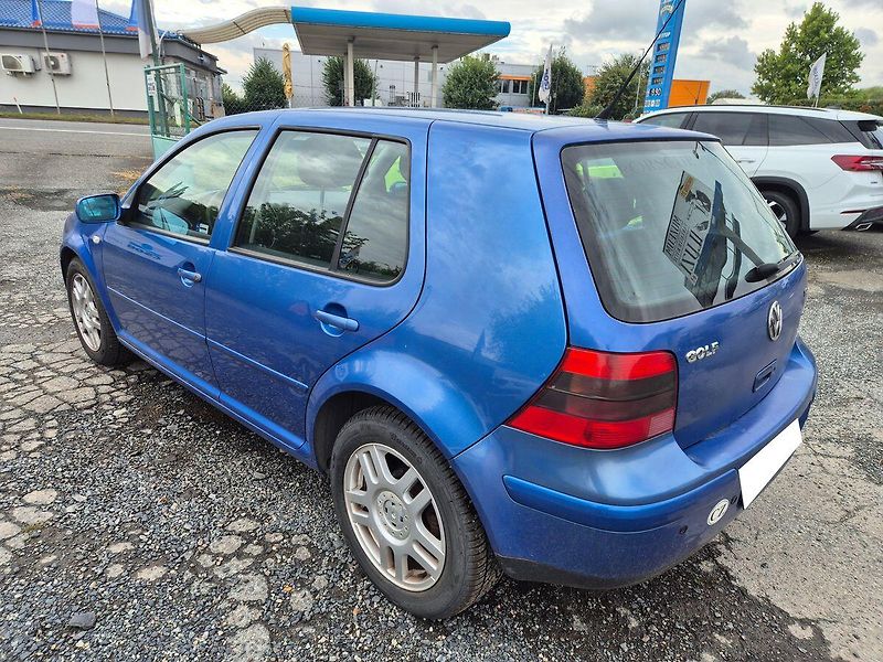 Volkswagen Golf 1,9 TDI 74kW, CZ, Comfortline - fotka 7 z 13