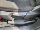 Peugeot 3008 (2020) 1.2 PT, Active, AT, TZ, navi - náhled 14