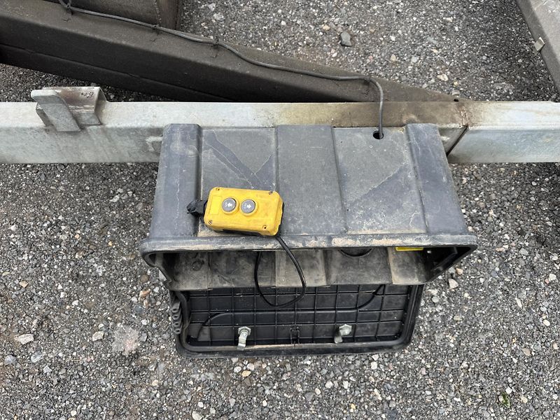 Ostatní Sklopka,2.700 kg,8t hydraulika - fotka 20 z 24