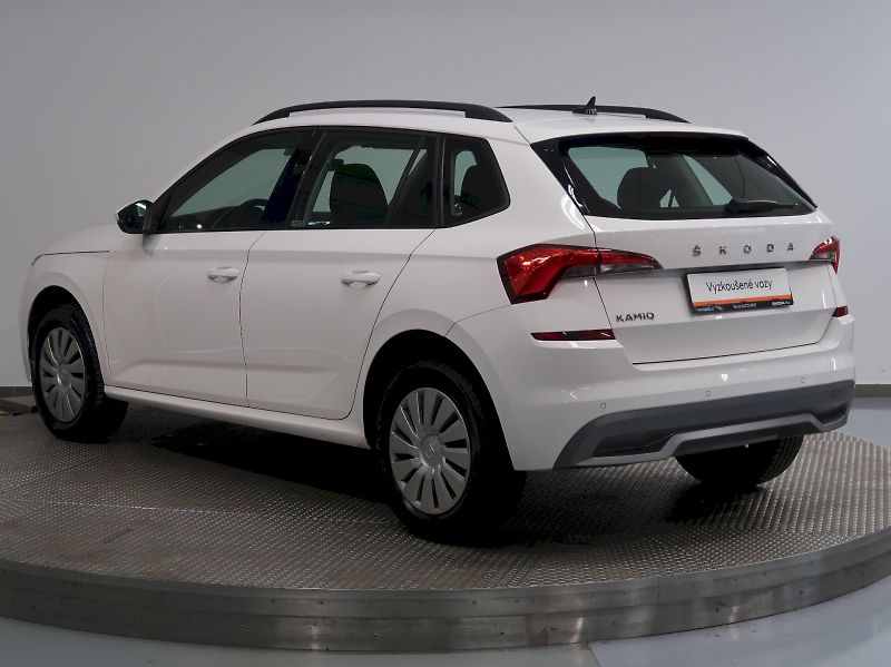 Škoda Kamiq (2023) AMBITION 1.0TSI 81KW TAŽNÉ - fotka 7 z 36