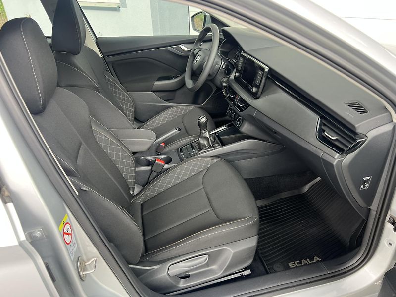 Škoda Scala (2023) 1.0 TSI 70KW ČR NOVÉ 1.MAJITEL - fotka 8 z 18