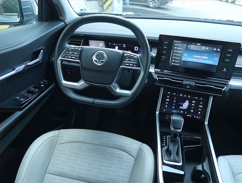 SsangYong Torres (2025) Premium 1.5 T-GDI - fotka 7 z 17
