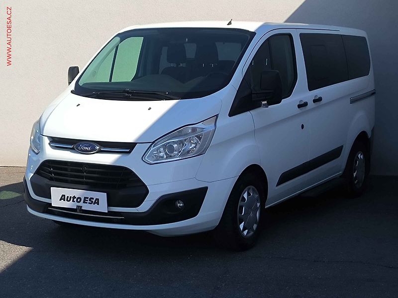 Ford Tourneo Custom (2016) 2.0TDCi, Trend, AC - fotka 3 z 20