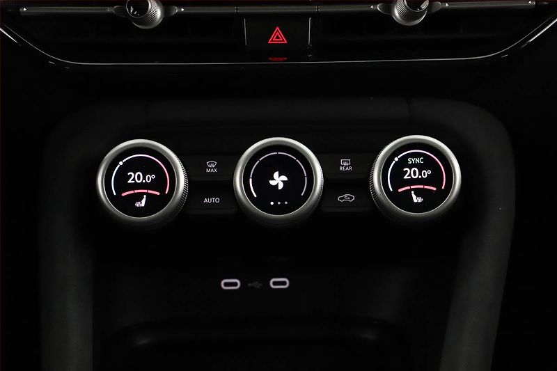 Škoda Kodiaq (2025) 2.0 TDI, SPORTLINE, KEYLESS - fotka 13 z 20