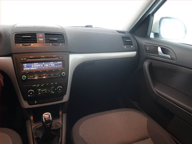 Škoda Yeti (2012) Ambition Plus 1.4 TSI - fotka 8 z 13