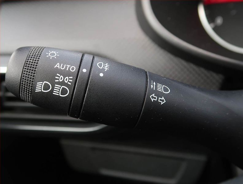 Dacia Sandero (2021) 1.0 SCe, ČR,1.maj, Tempomat - fotka 15 z 16