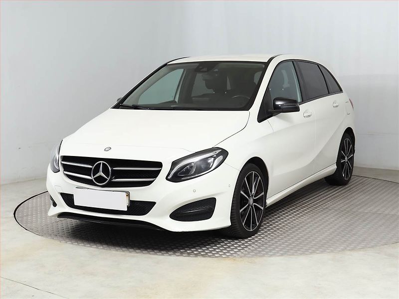 Mercedes-Benz Třídy B (2015) B 200 CDI 4MATIC, 4X4 - fotka 2 z 15
