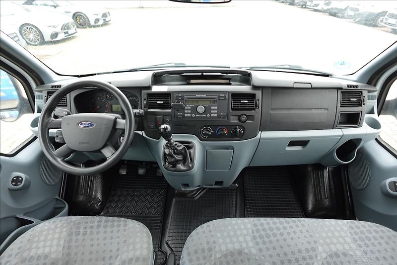Ford Transit 2,2 TDCi  L3H3 9MÍST BUS - fotka 26 z 34