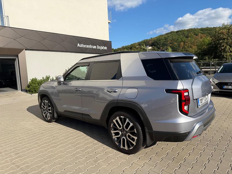 SsangYong Torres (2024) Premium AT - fotka 6 z 17