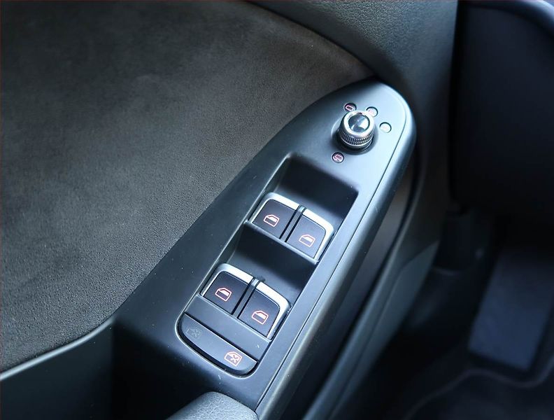 Audi A5 (2014) S-Line 2.0 TDI, 4X4, Automat - fotka 16 z 20