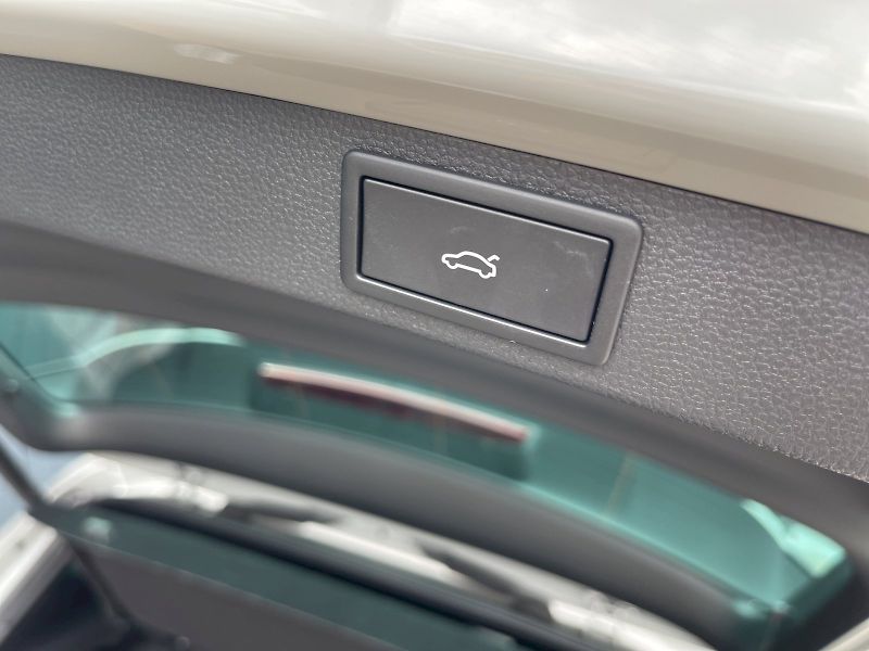 Škoda Karoq (2025) Sportline 2.0 TDI 110kW 4x4 DS - fotka 31 z 35