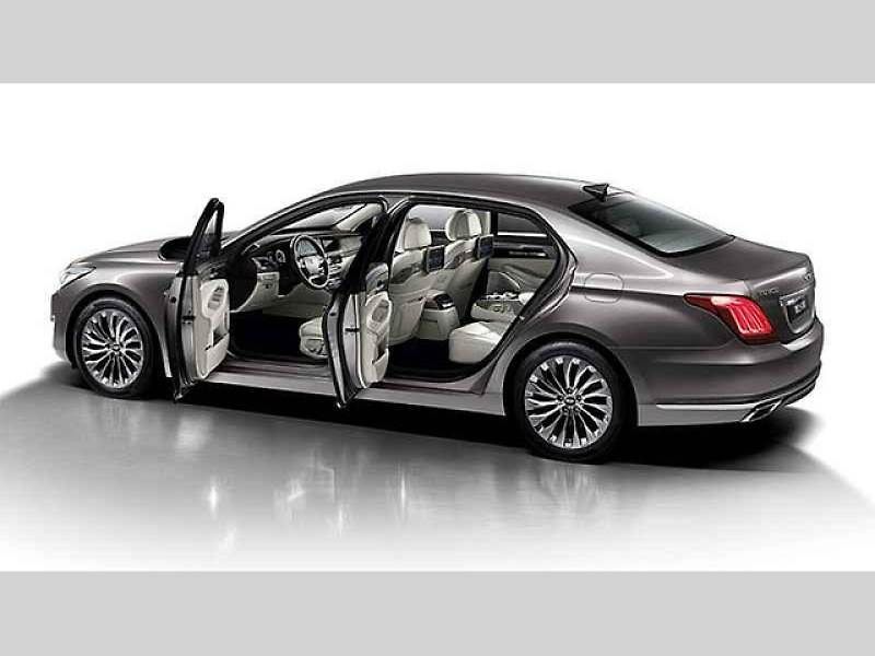 Genesis G90.