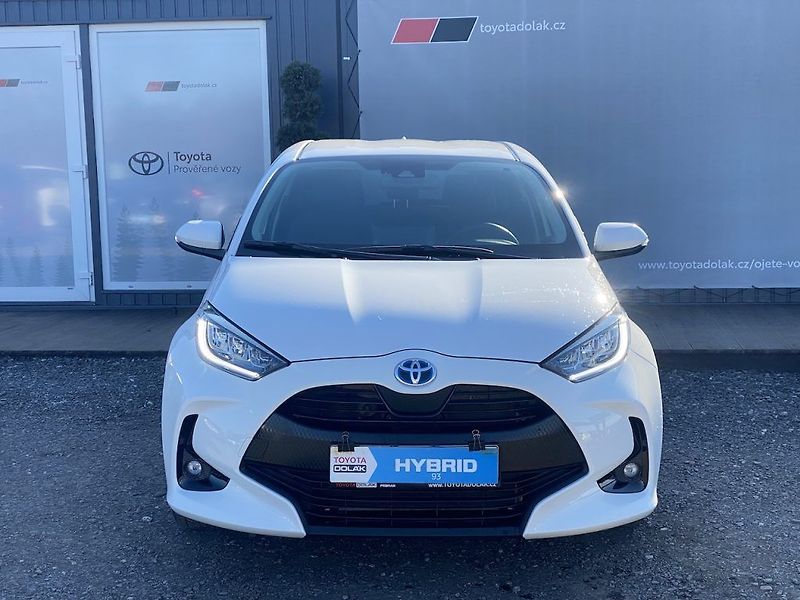 Toyota Yaris 1.5HSD, ČR-1m, Style Tech - fotka 2 z 30