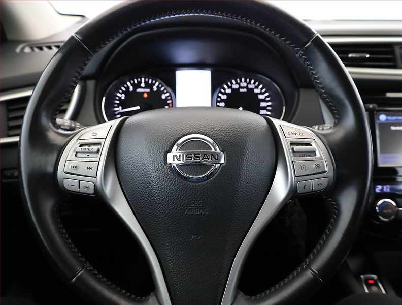 Nissan Qashqai (2014) 1.2 DIG-T, Navi, Tempomat - fotka 8 z 18