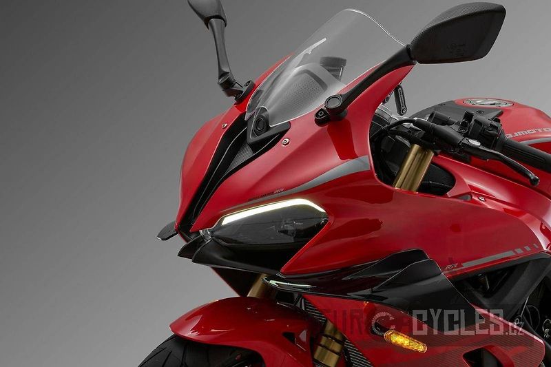 QJ Motor (2026) SRK 800 RR - fotka 17 z 23