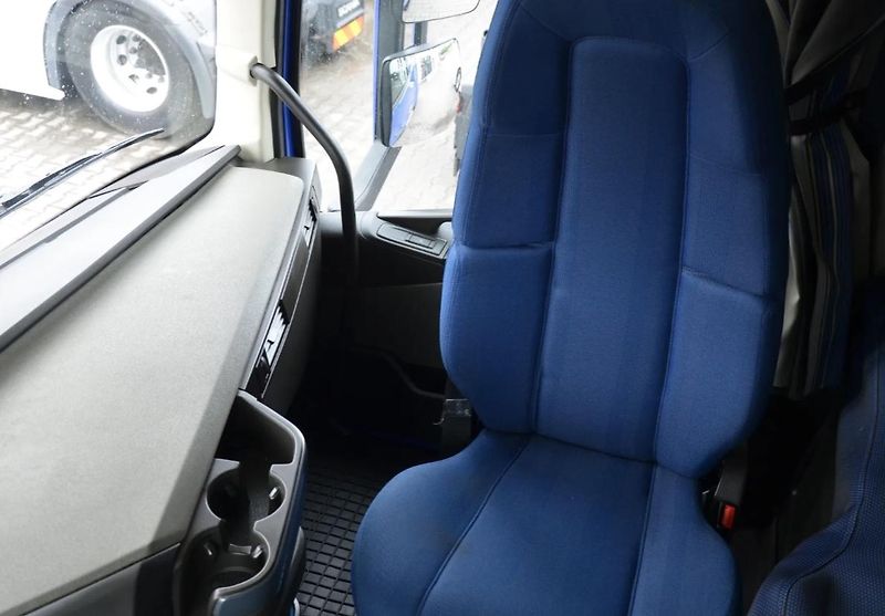 Volvo FH (2022) 450 6x2 tahač EURO 6 - fotka 14 z 17