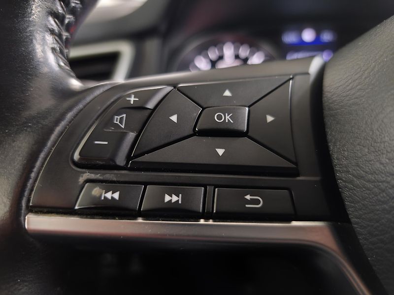 Nissan Qashqai (2019) 1.7 DCi 110kW 4x4 Acenta - fotka 12 z 21