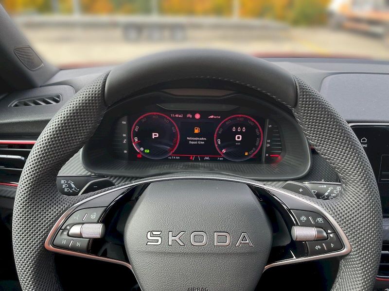 Škoda Kamiq (2025) Monte Carlo 1.5 TSI 110 kW DSG - fotka 15 z 37