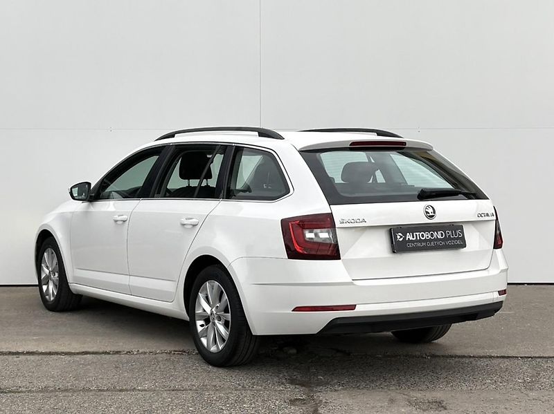 Škoda Octavia 1.6 TDI / 85 kW Style - fotka 7 z 21