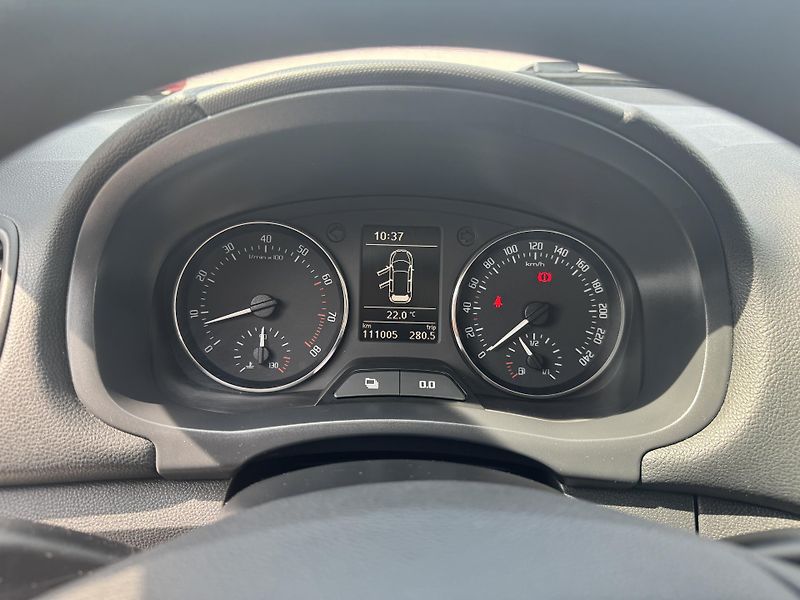 Škoda Fabia 1.2TSi,rezervace  - fotka 15 z 36