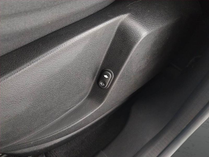 Ford S-MAX (2012) 2.0 TDCi, ČR,1.maj, po STK - fotka 19 z 19