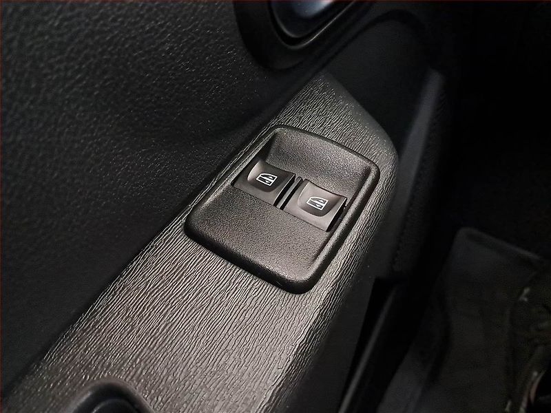 Dacia Dokker (2020) Arctica 1.3 TCe, 5Míst, ČR - fotka 16 z 16