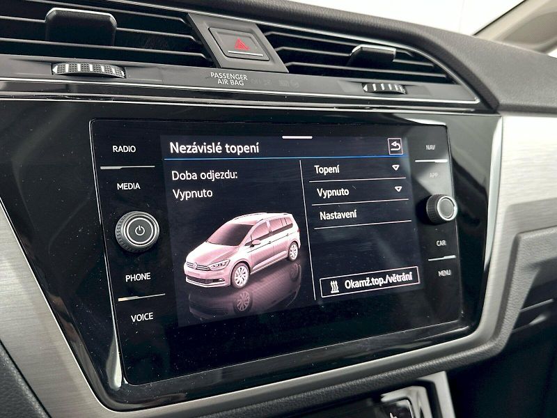Volkswagen Touran (2023) Comfortline 1.5 TSI 110kW - fotka 13 z 32