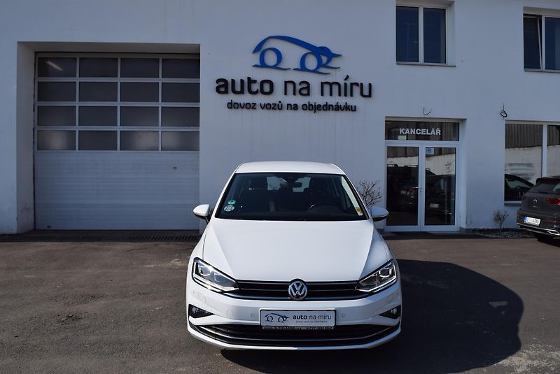 Volkswagen Golf Sportsvan (2020) 1.5TSI EVO 110kw DSG LED TAŽNÉ - fotka 3 z 48