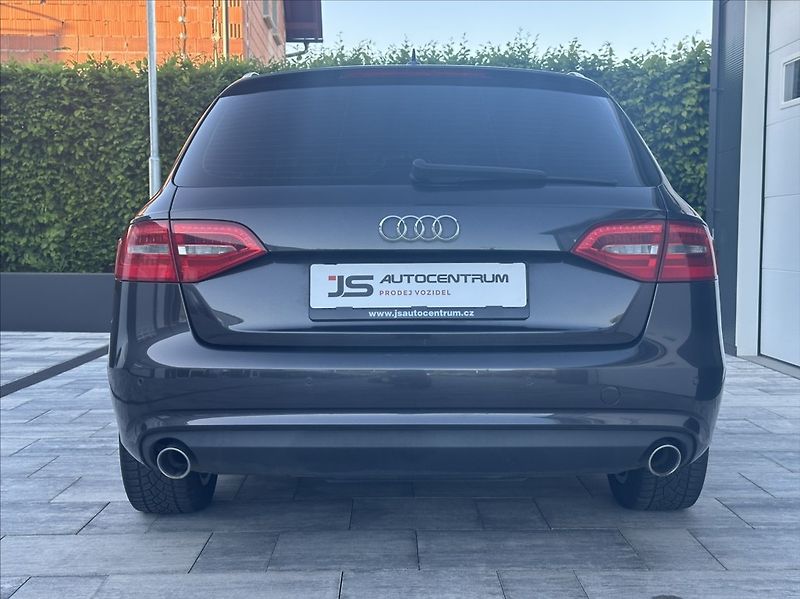 Audi A4 3,0 TDI 204PS  Ambiente A/T - fotka 7 z 49