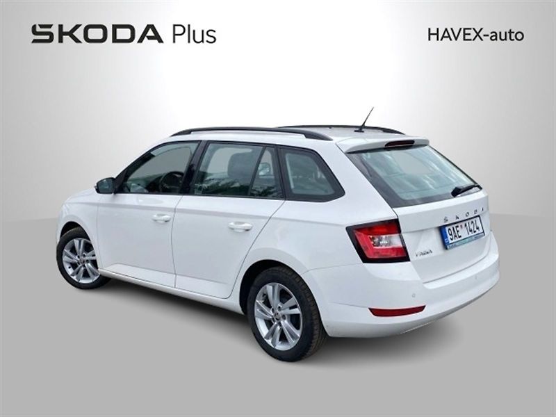 Škoda Fabia (2022) Combi 1.0 TSI Ambition Top - fotka 2 z 5