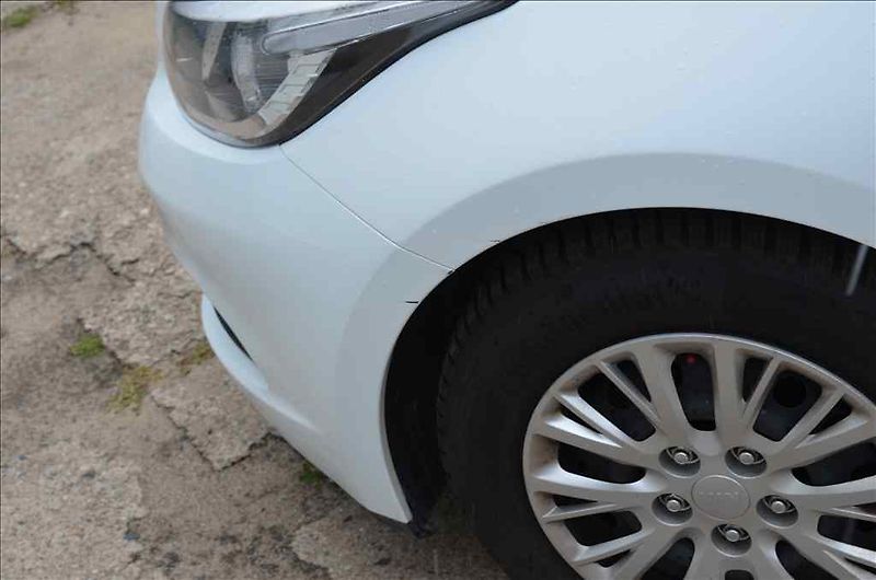 Kia Ceed (2015) COMBI 1,6 - fotka 8 z 19