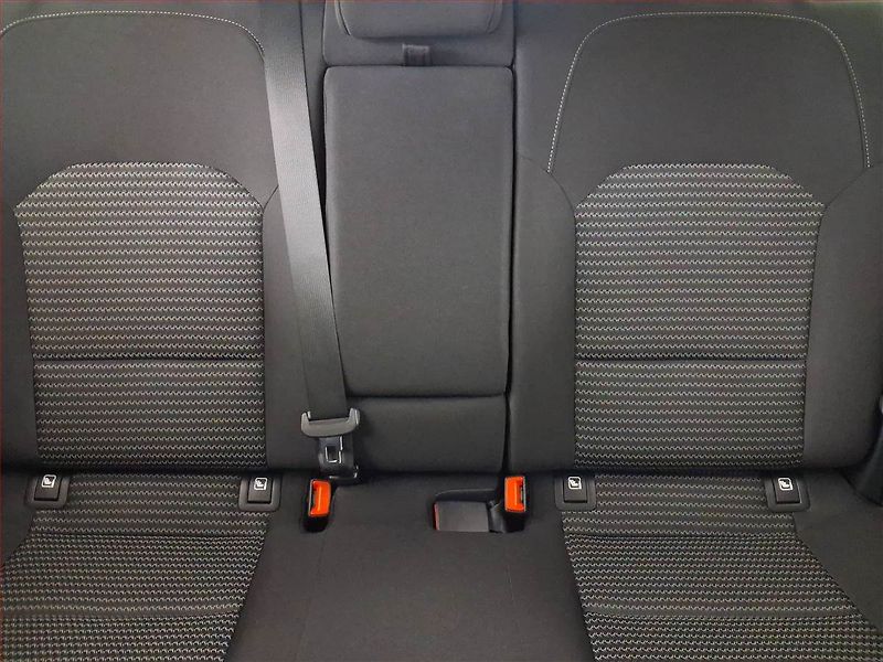 Kia Ceed (2025) 1.5 T-GDI - fotka 10 z 16