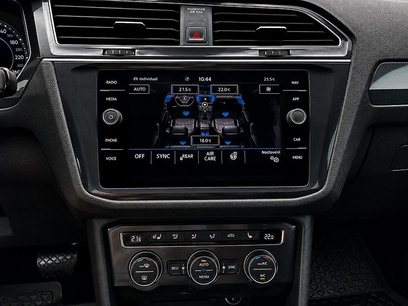 Volkswagen Tiguan Allspace (2017) 2.0 TDI 140kW DSG 4x4 HIGHLINE - fotka 27 z 46