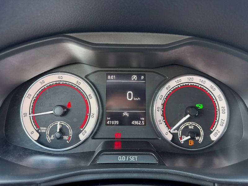Škoda Kamiq (2024) 1.0 TSI 81kW DSG Monte Carlo - fotka 14 z 35